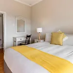 Seaside Panache - Cosy Home, Pool, Ocean Views