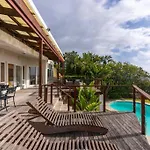 Seaside Panache - Cosy Home, Pool, Ocean Views