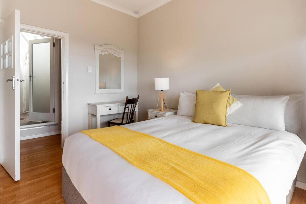 Holiday home Seaside Panache - Cosy Home, Pool, Ocean Views